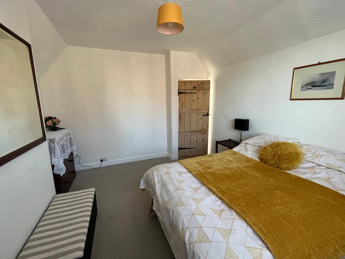 Arundel Maltravers Villa Bagian luar foto
